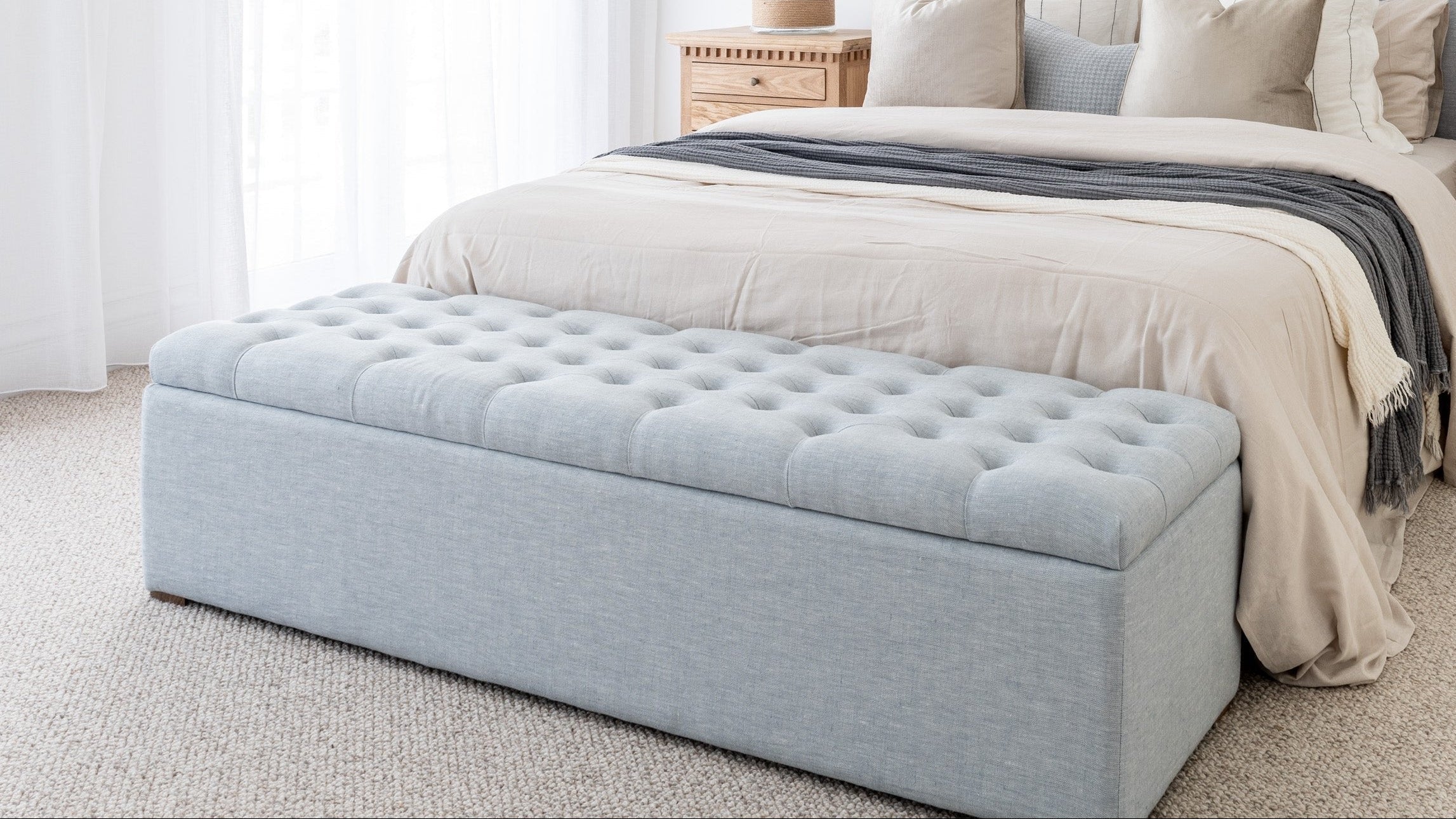 Hamptons Bedroom Blanket Boxes
