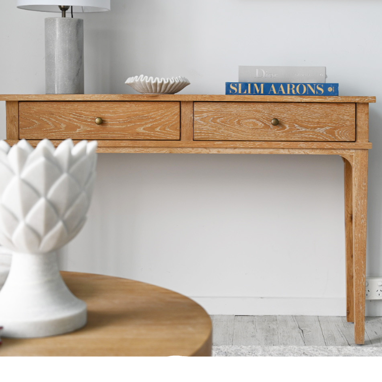 Milla Small Console