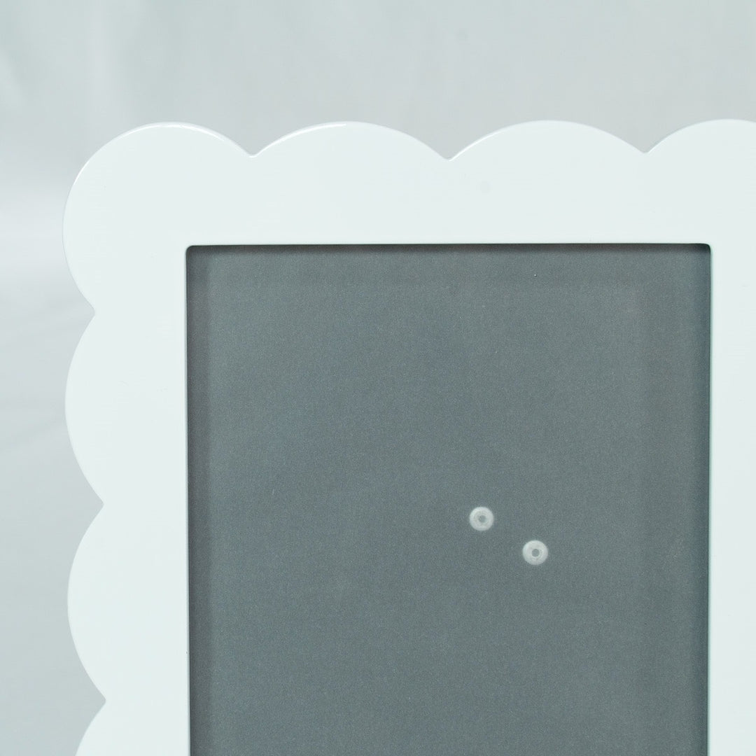 Scallop White Photo Frame- 2 sizes available