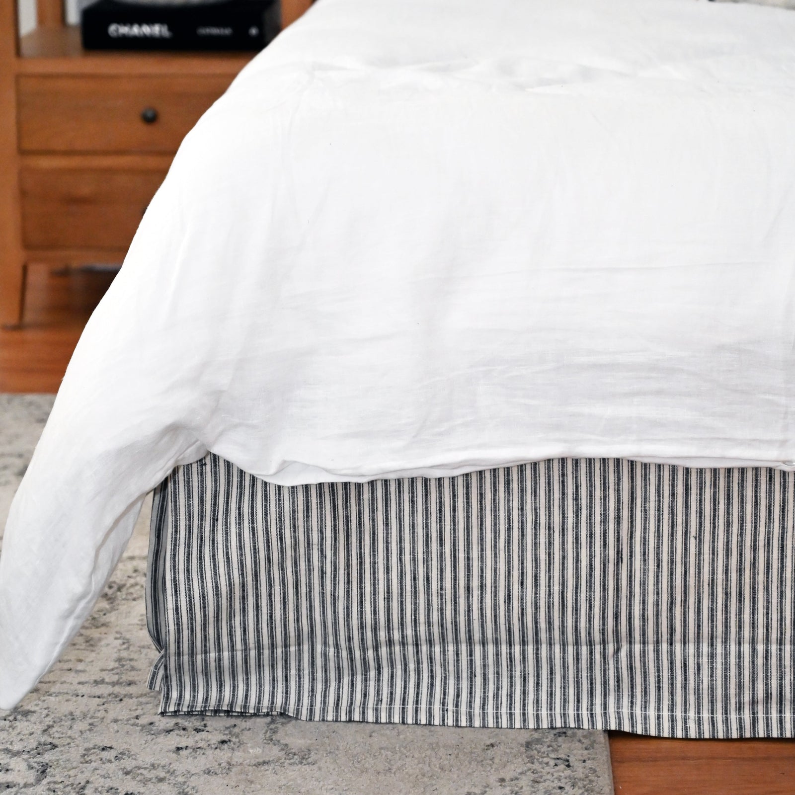 100% Linen Valance - Navy Stripe