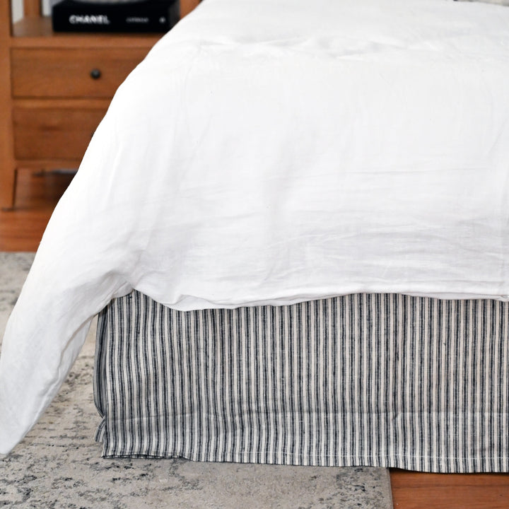 100% Linen Valance - Navy Stripe