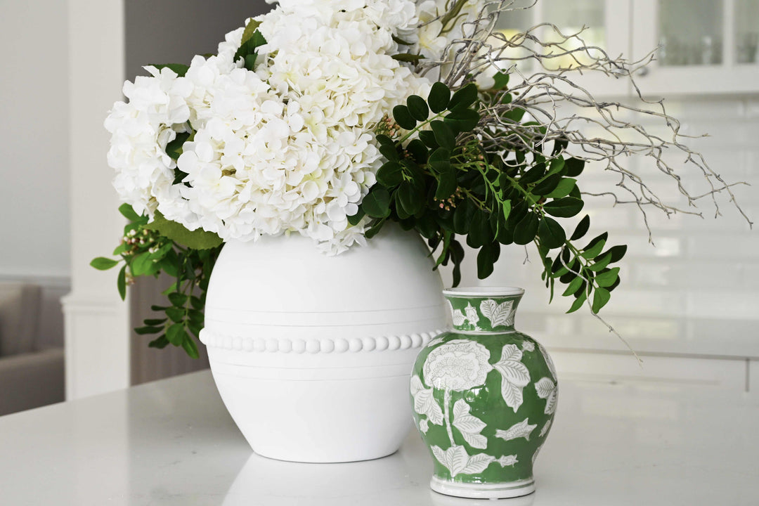 Manor Polyresin Vase
