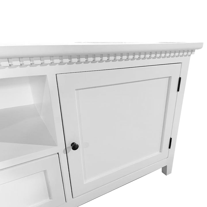 Regency Medium Entertainment Unit