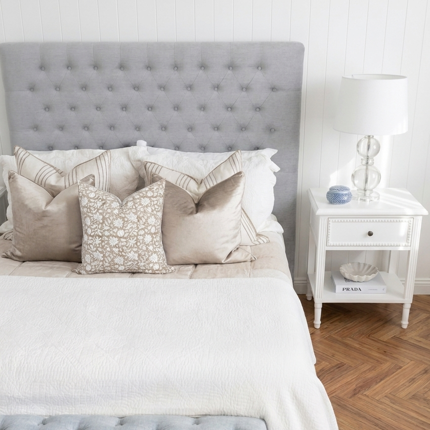 Charlotte Chesterfield Linen Bedhead