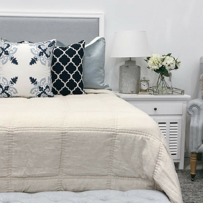 Hugo Deluxe Bedhead White Duck Egg Blue