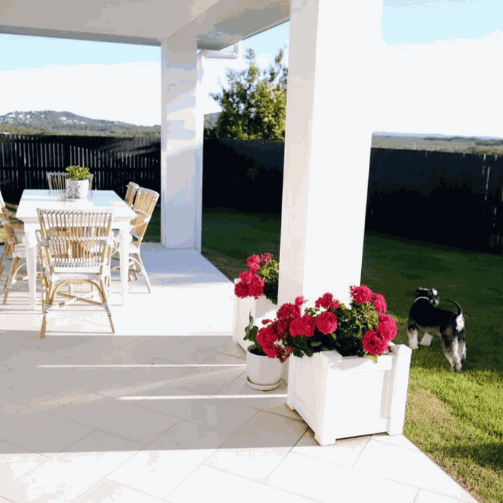 Hamptons Outdoor Square Pvc Planter Box - White