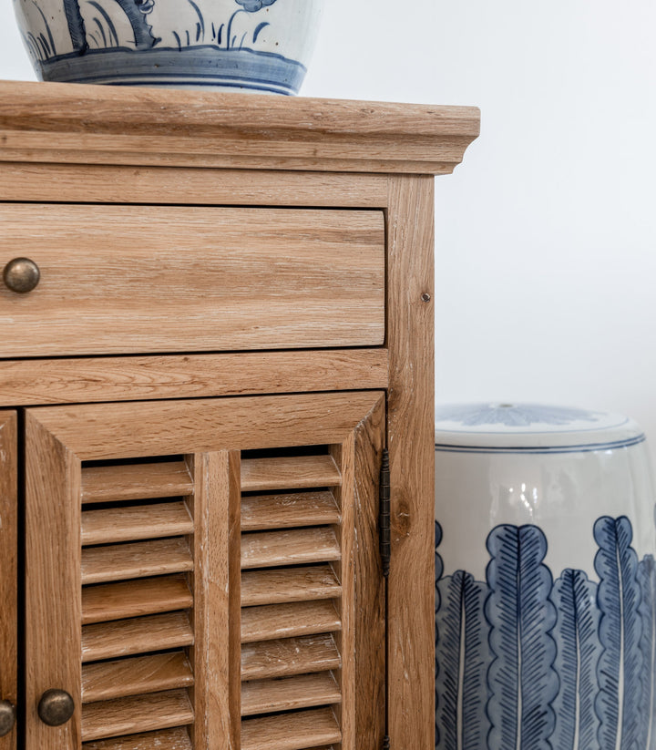 Plantation Medium Louvre Bedside Table