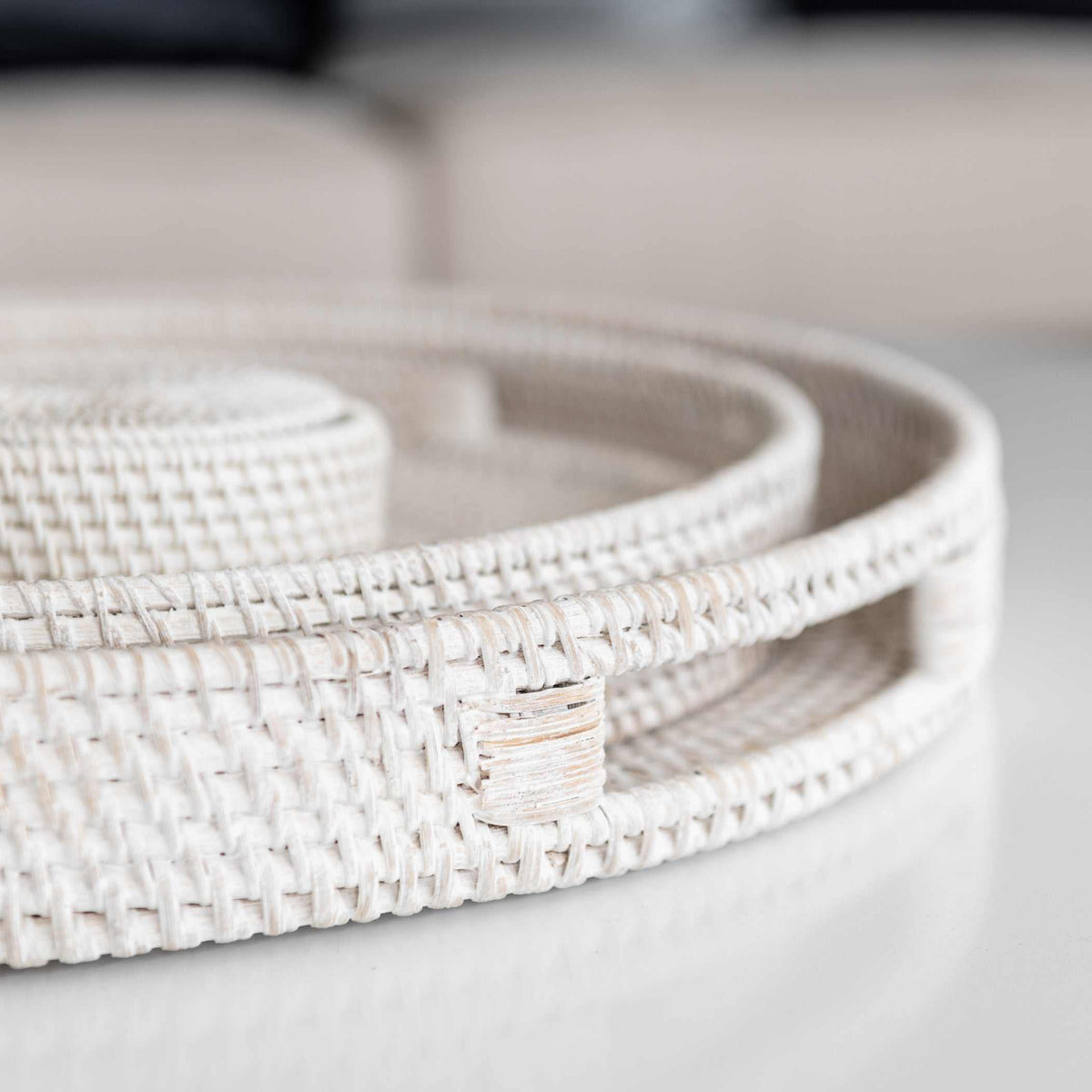 Morning White Rattan Tray Round