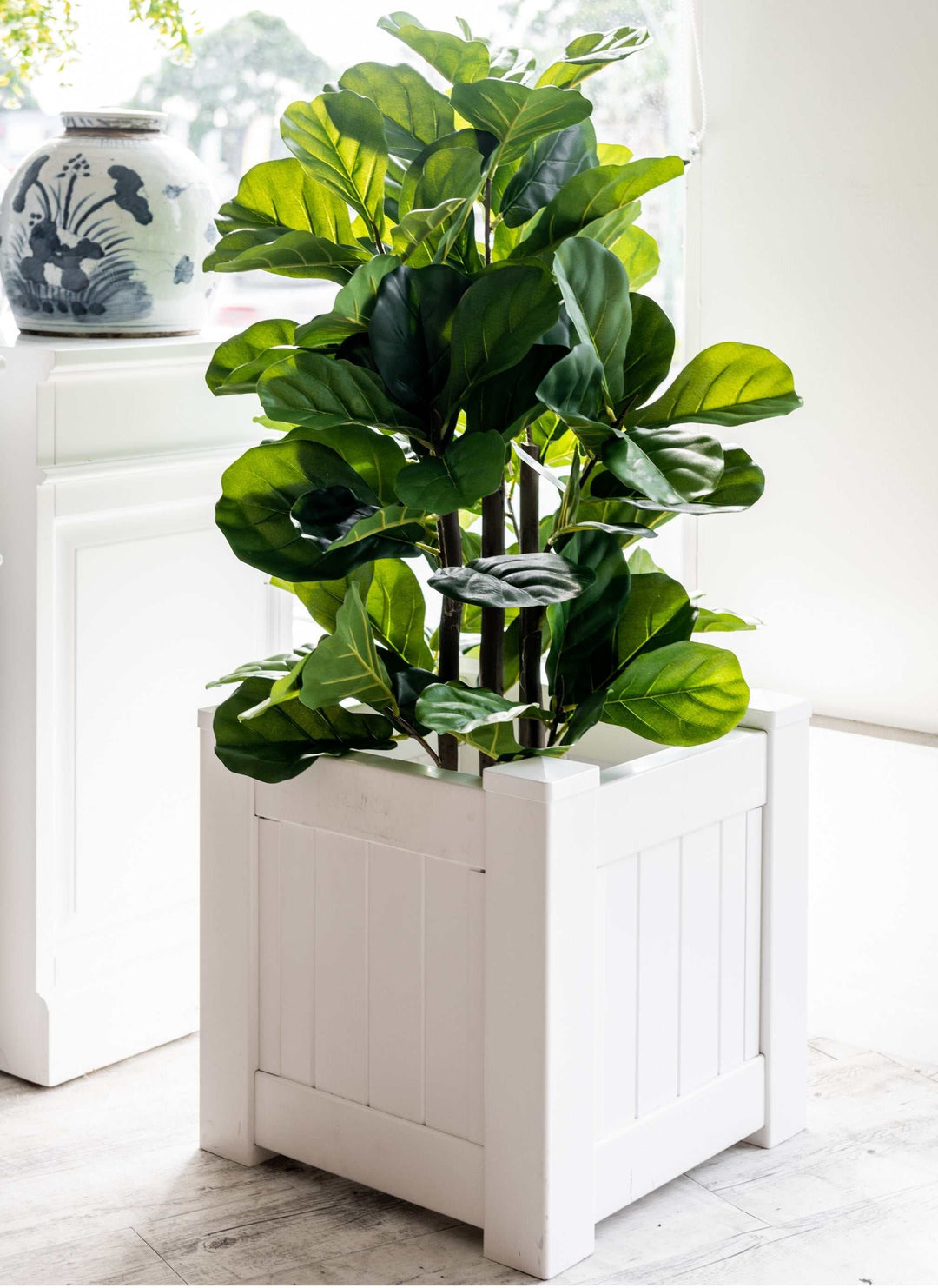 Hamptons Outdoor Square Pvc Planter Box - White