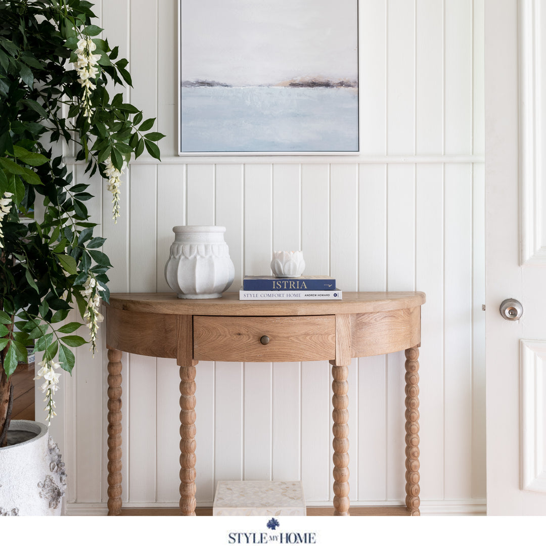 Bobbin Small Curved Console