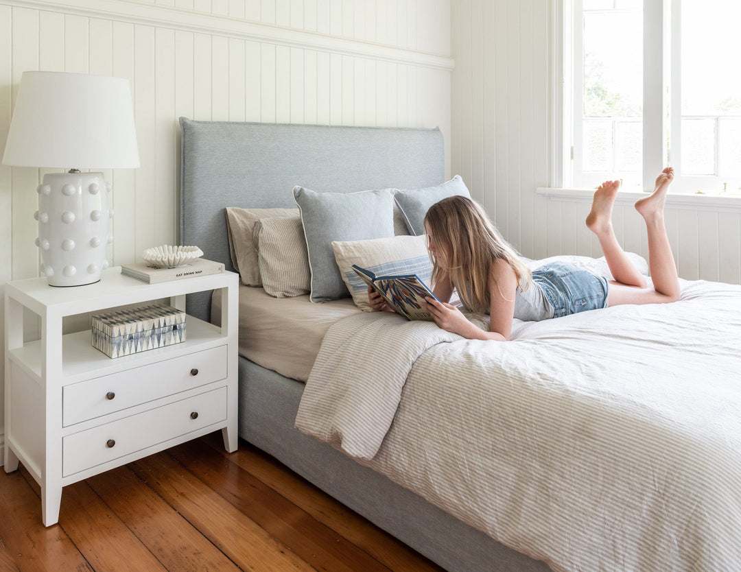 Elliot Medium Bedside Table