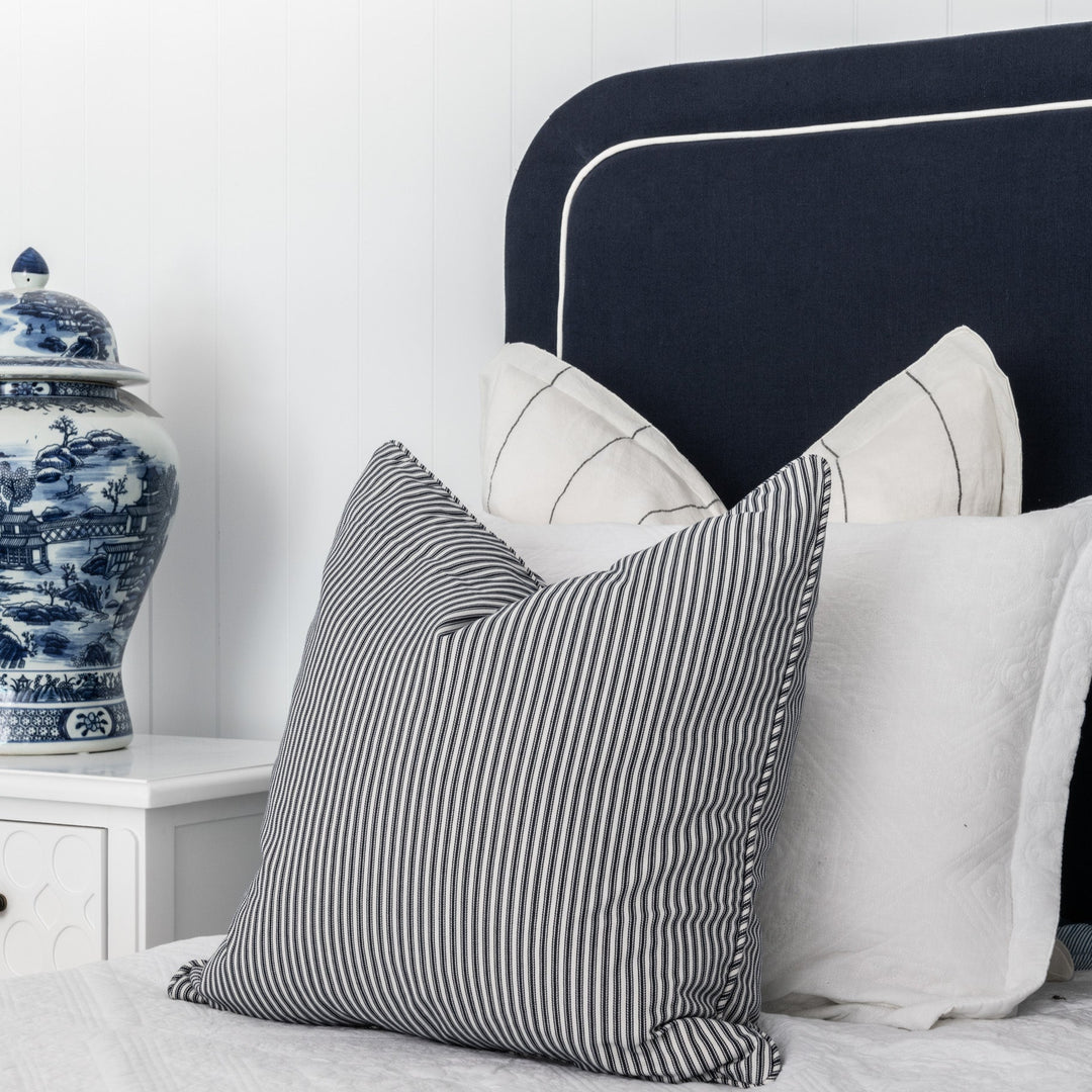 Grace Curved Deluxe Bedhead