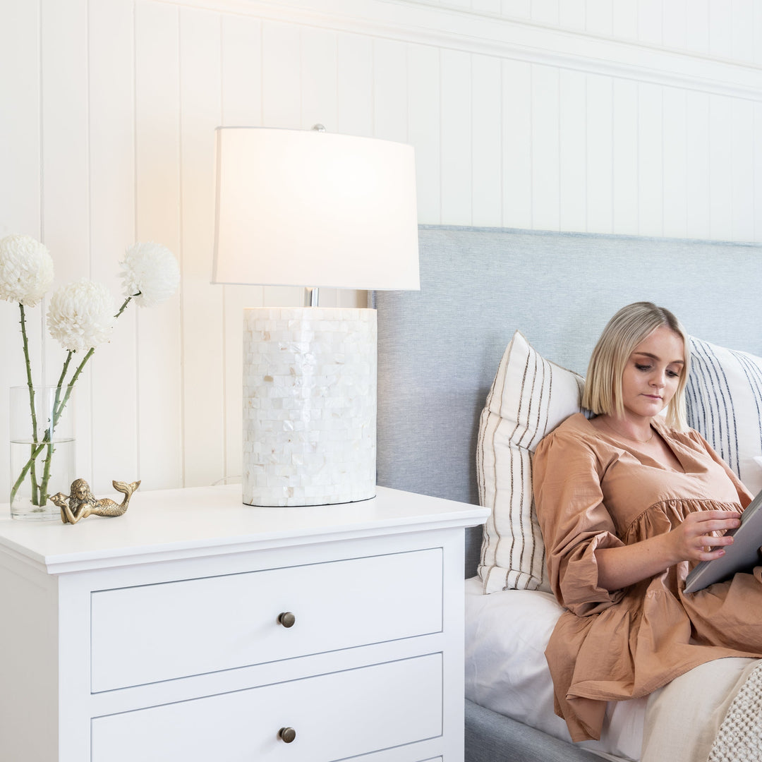 Pearl Oval Mother Of Pearl Table Lamp