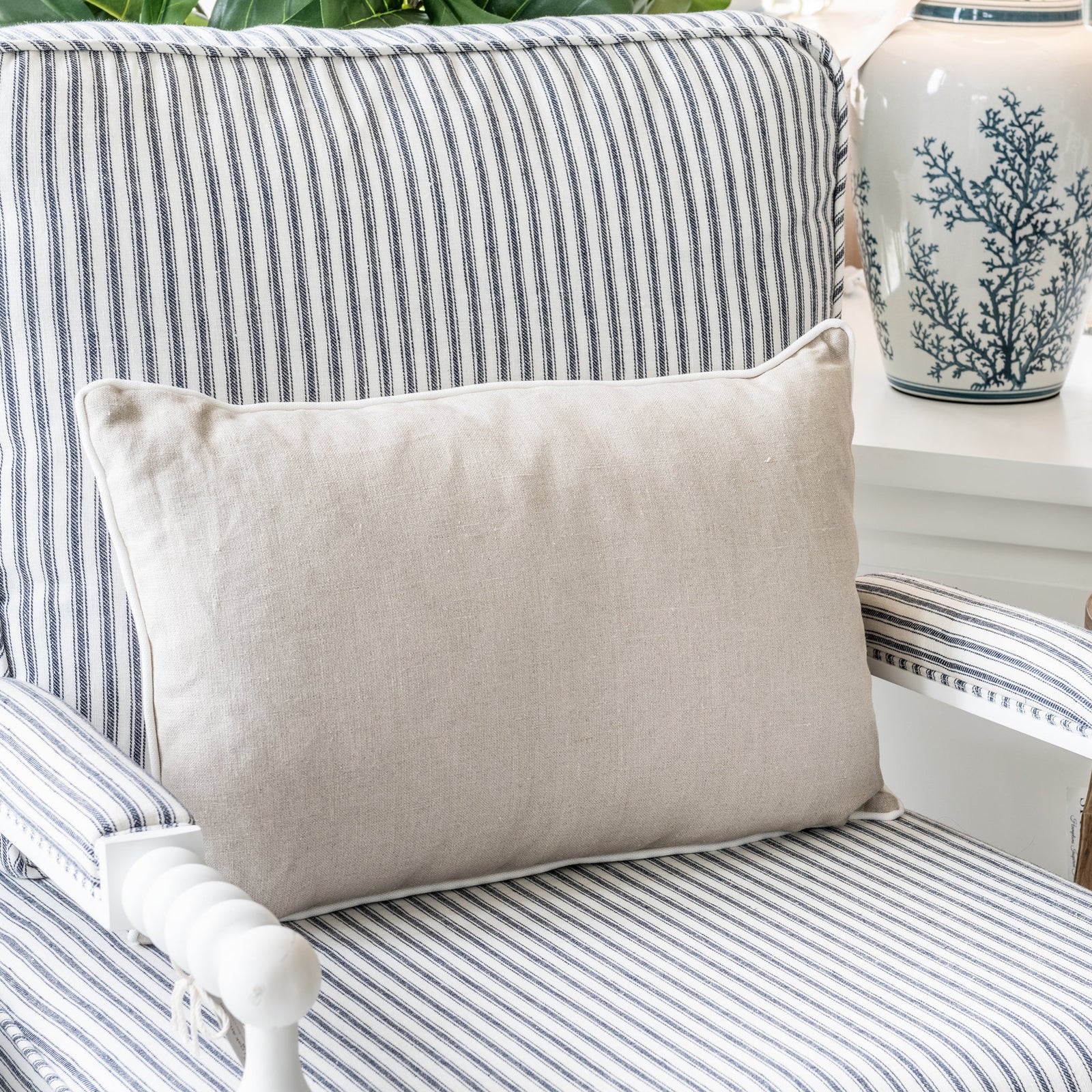 Signature Oatmeal Linen Lumbar Cushion