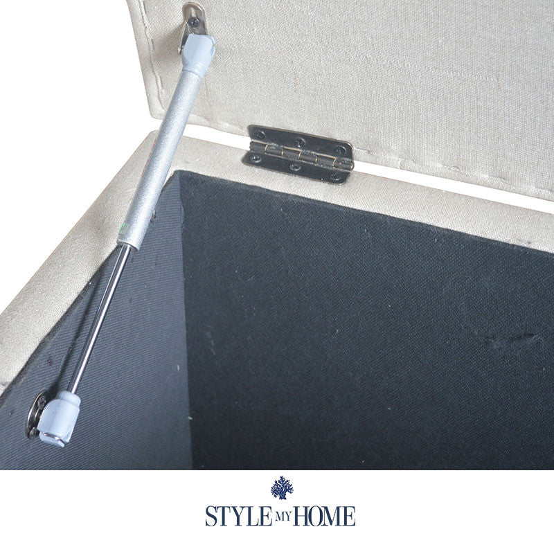 Charlotte Tufted Upholstered Storage Box