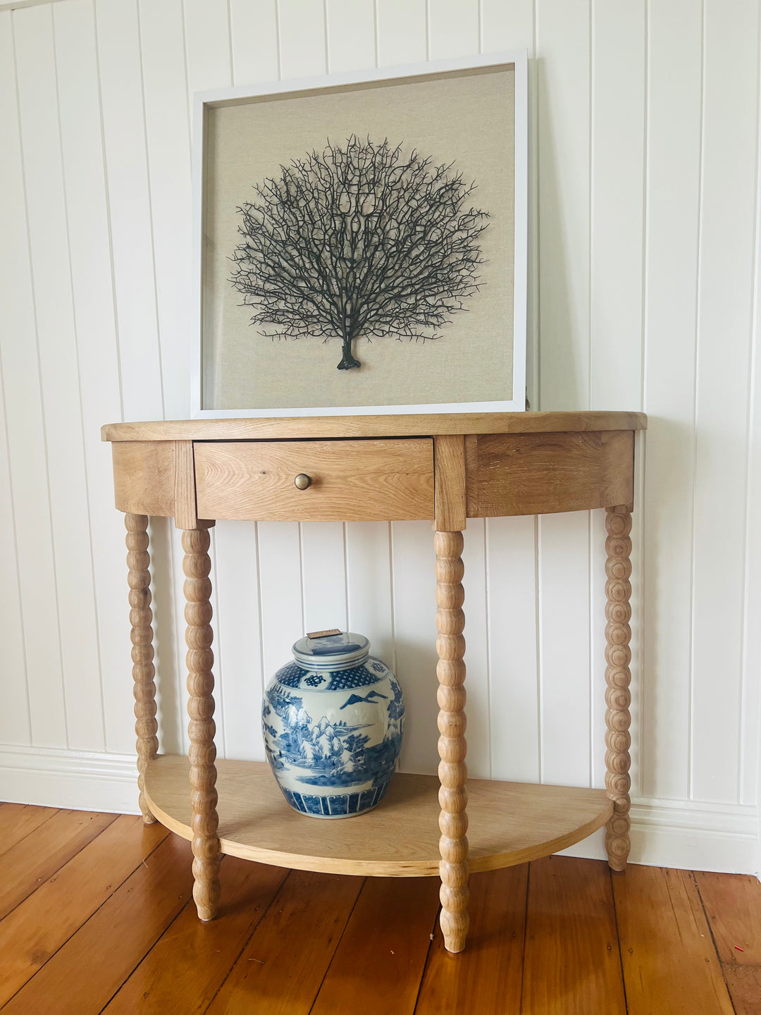 Bobbin Small Curved Console